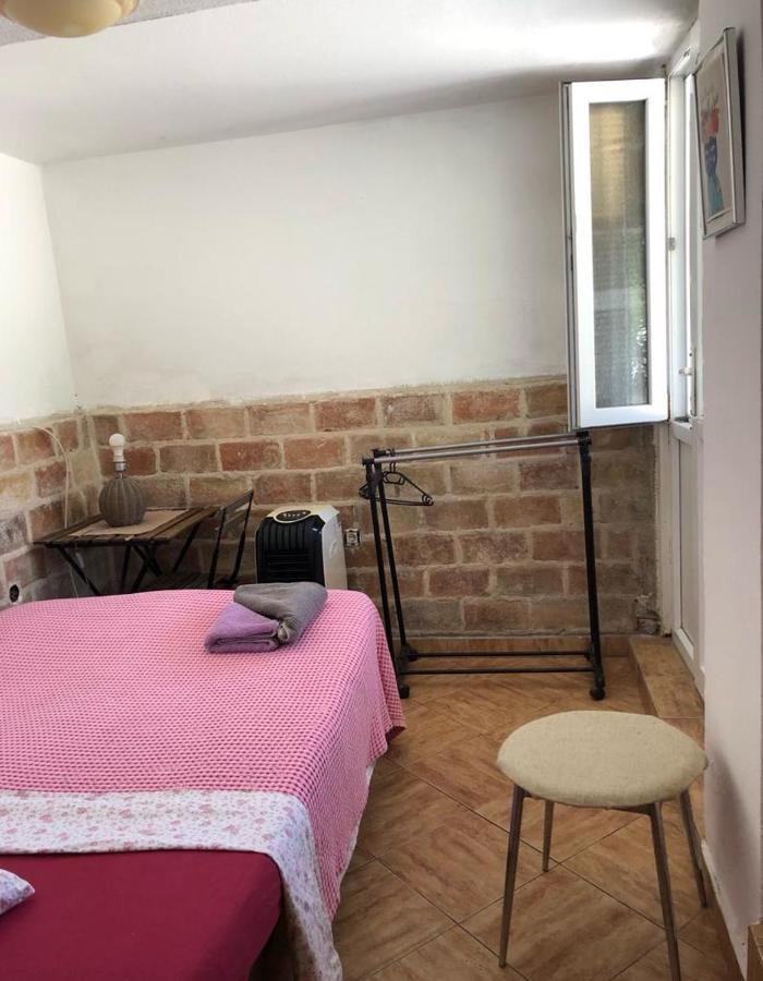 Hostel Anton Tivat Extérieur photo