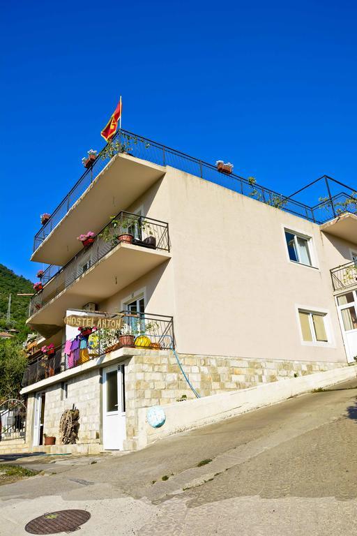 Hostel Anton Tivat Extérieur photo