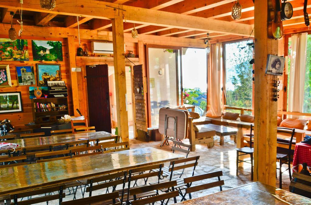 Hostel Anton Tivat Extérieur photo